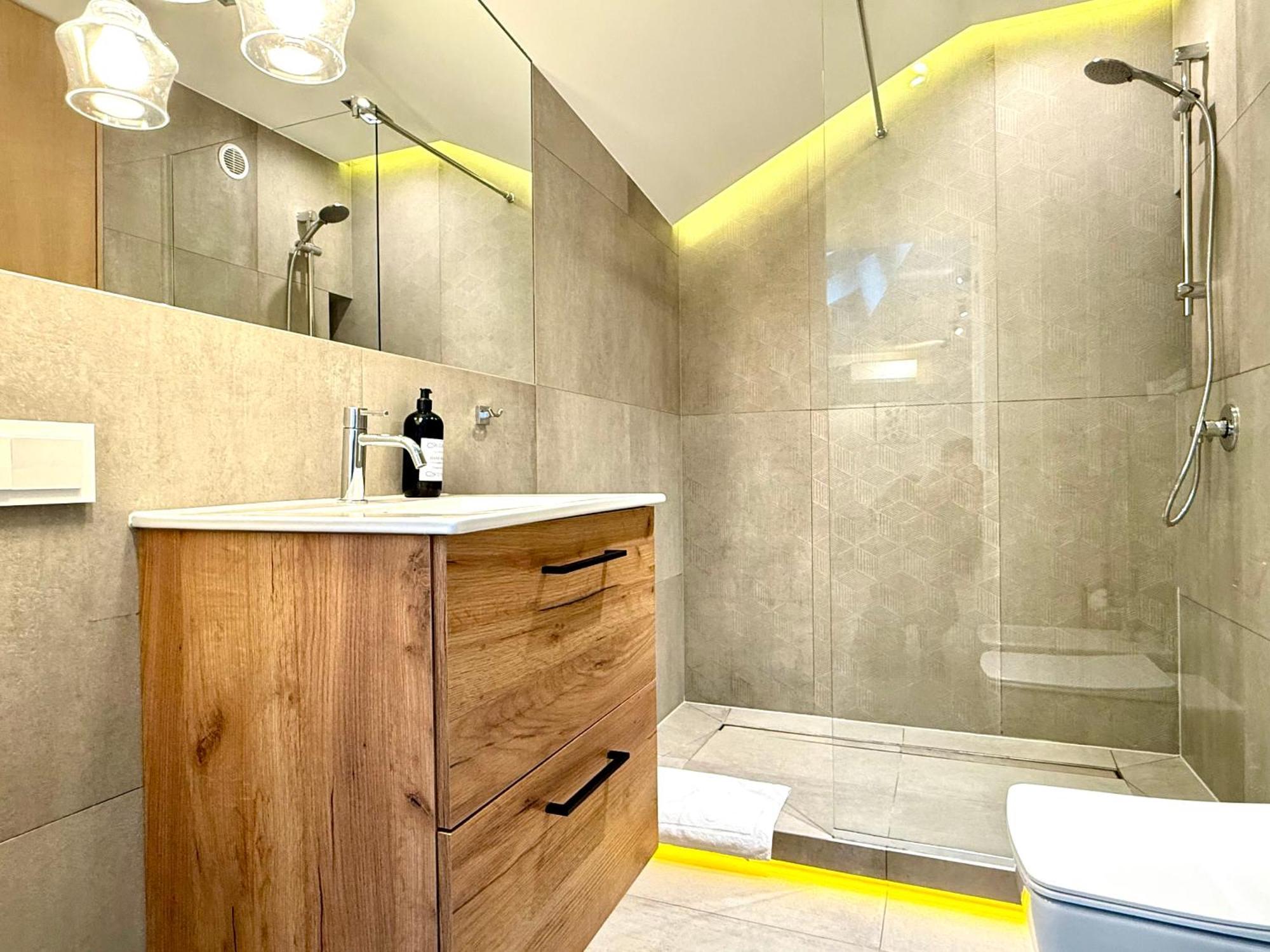 Mint Luxury Apartments At The Main Square, Krakow